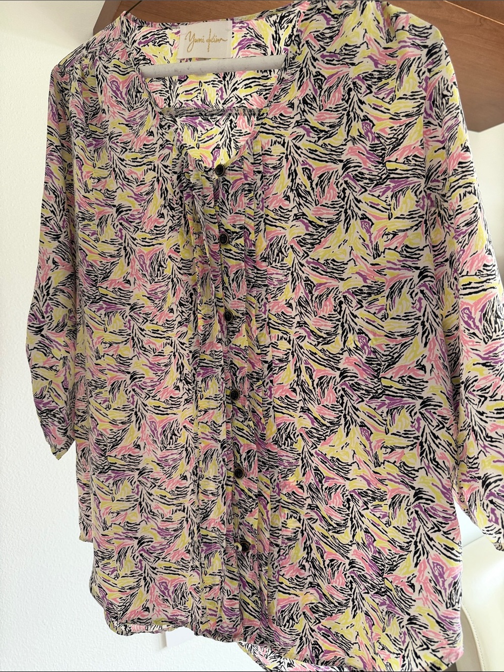 Yumi Kim Pink Yellow & Black Floral-Print Button-Down Blouse